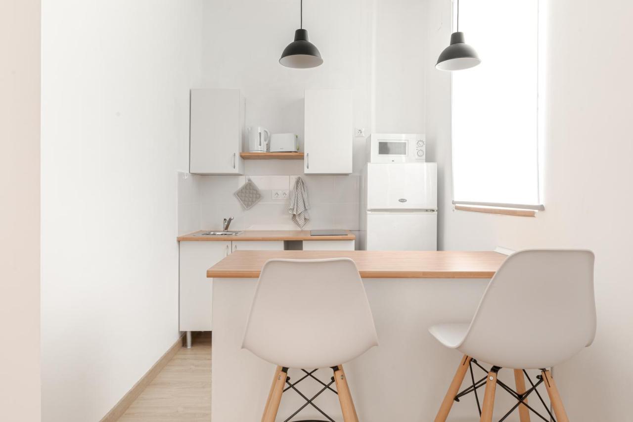 Gus Apartment Alicante Bagian luar foto