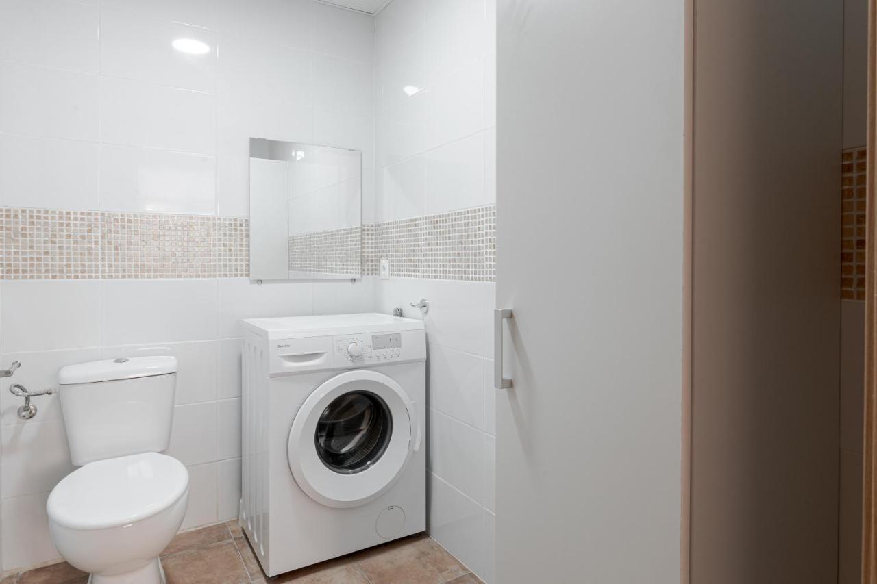 Gus Apartment Alicante Bagian luar foto